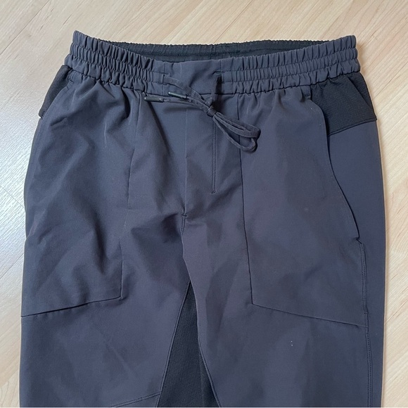 Lululemon License To Train Joggers Black Men Size Medium - Picture 3 of 7